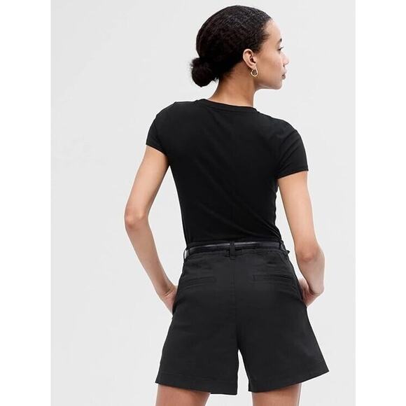 NEW GAP Girlfriend Khaki 5” Shorts Chinos High Rise BLACK Women's 14 Petite 14P - Picture 2 of 10